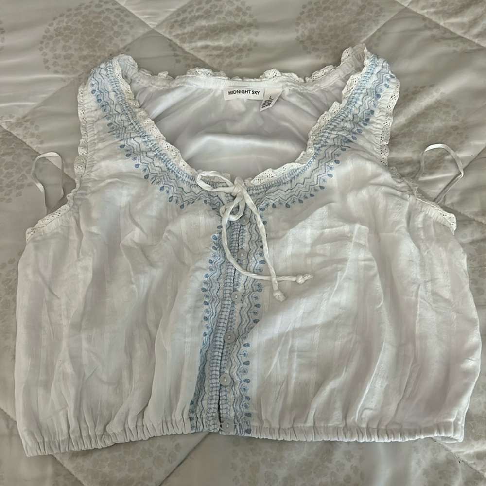 White top